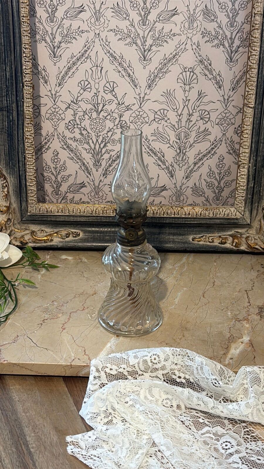 Glass mini oil lamp