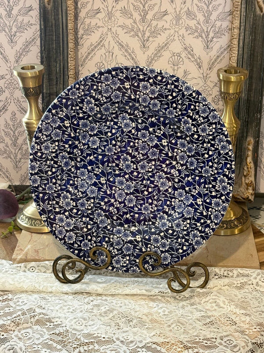 Queens established 1795 dinner plate