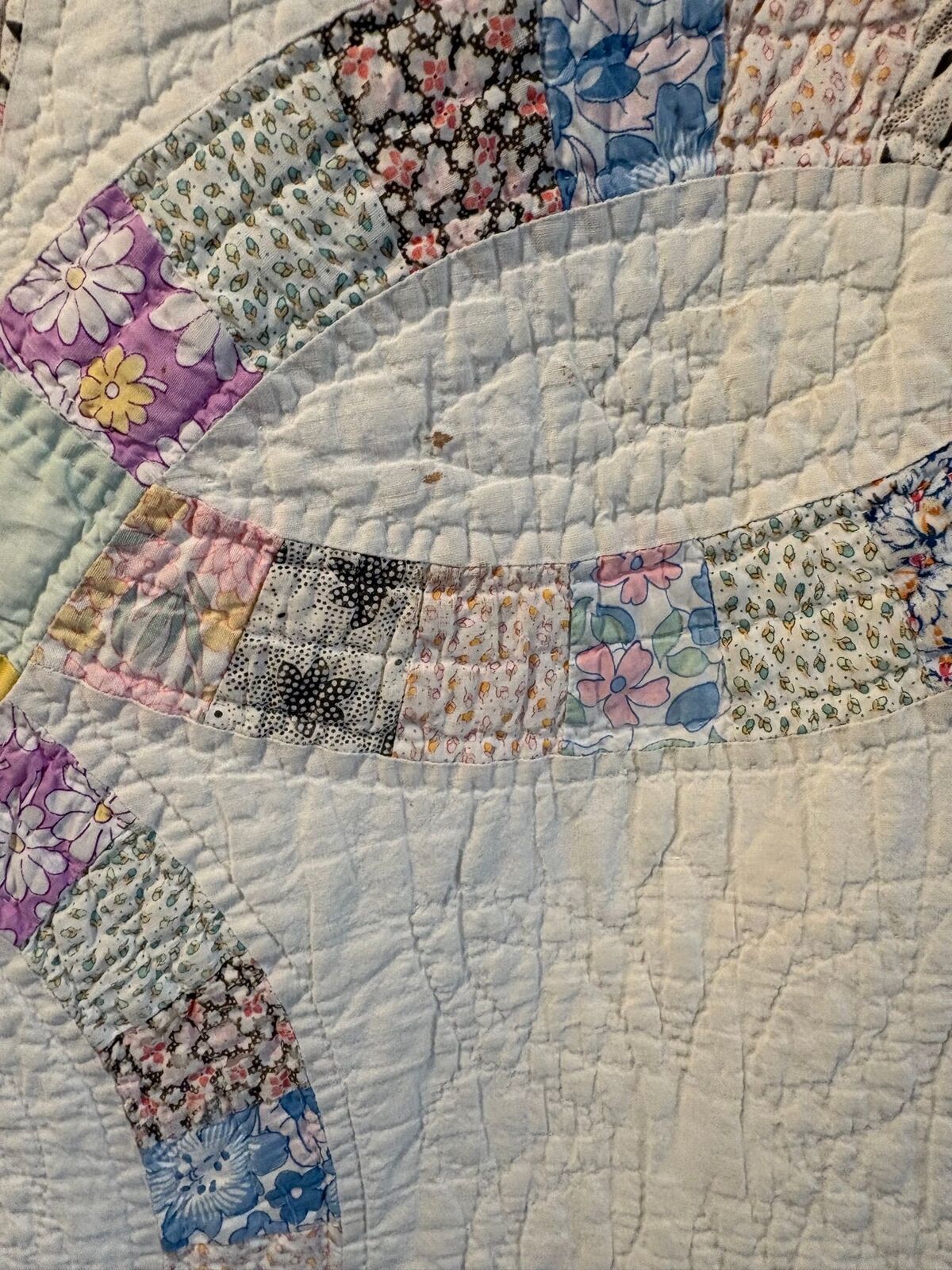 Antique handstitched double wedding ring quilt