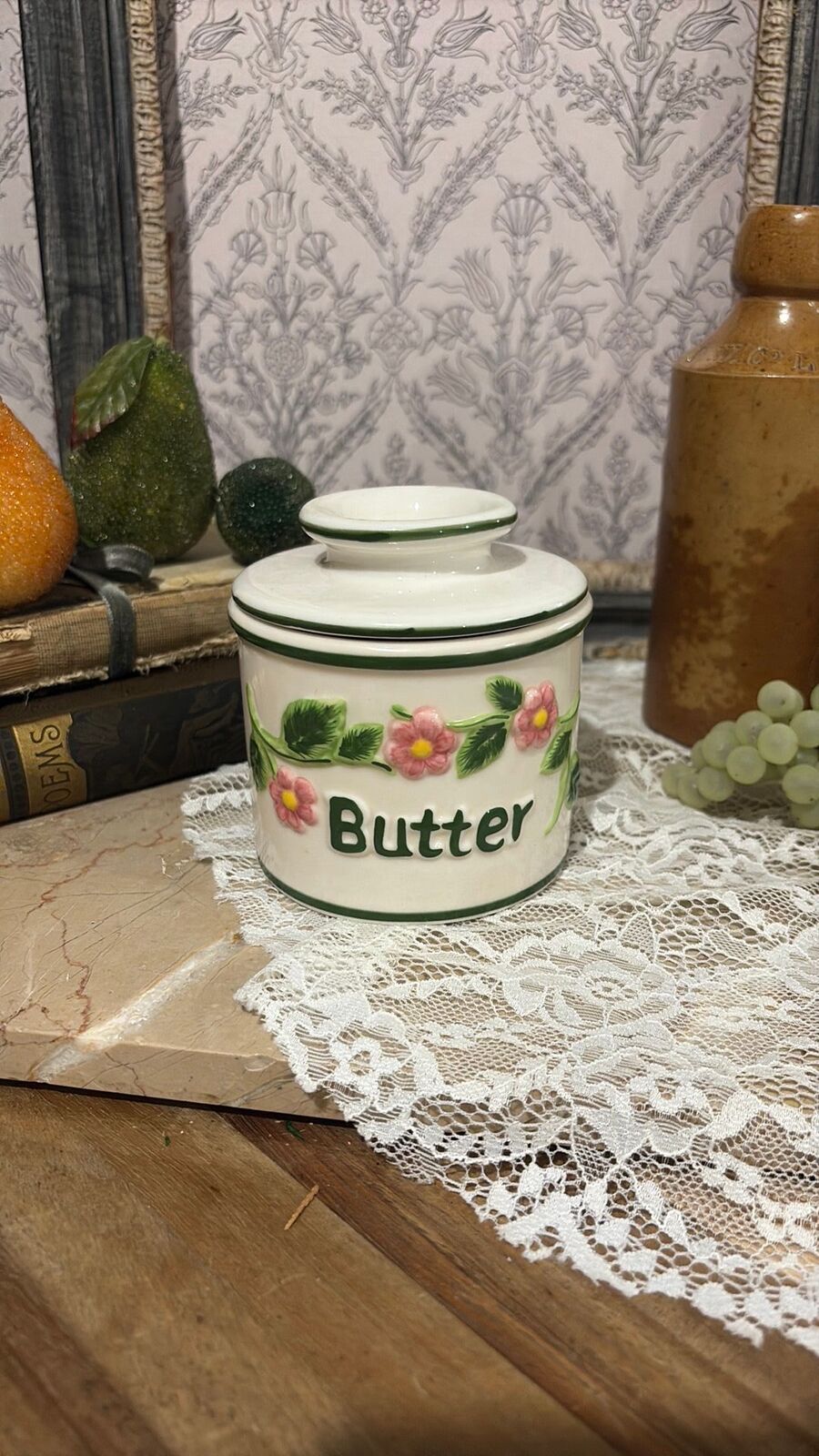 Floral butter bell