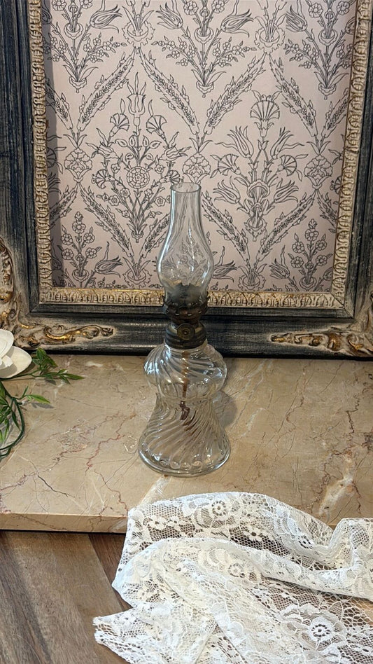 Glass mini oil lamp