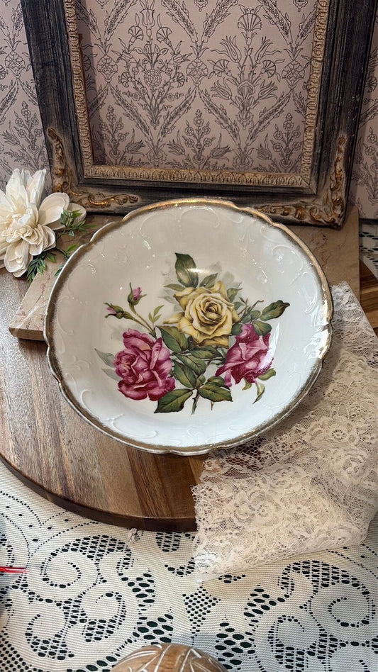 Scalloped embossed gold rimmed rose bowl
